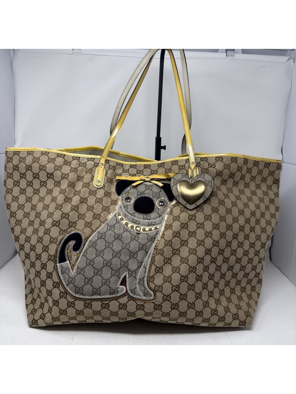 Gucci Beige GG Supreme Canvas XL Tote